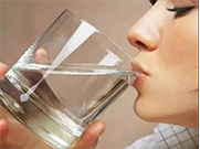 桶裝水開(kāi)封三天，細(xì)菌含量遠(yuǎn)高于自來(lái)水…