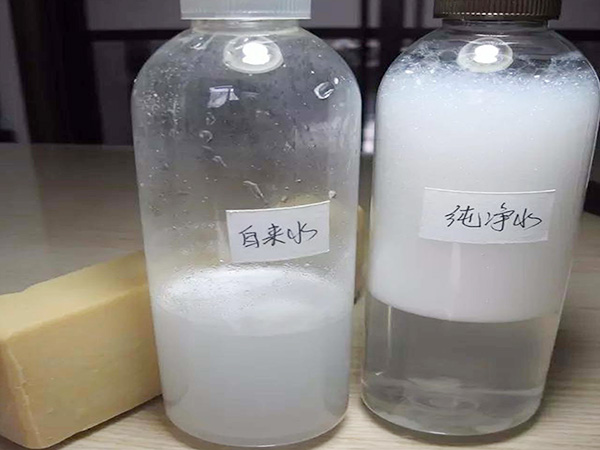 自來水，純凈水有區(qū)別？同樣是水，將洗衣粉放入其中差別如此之大？